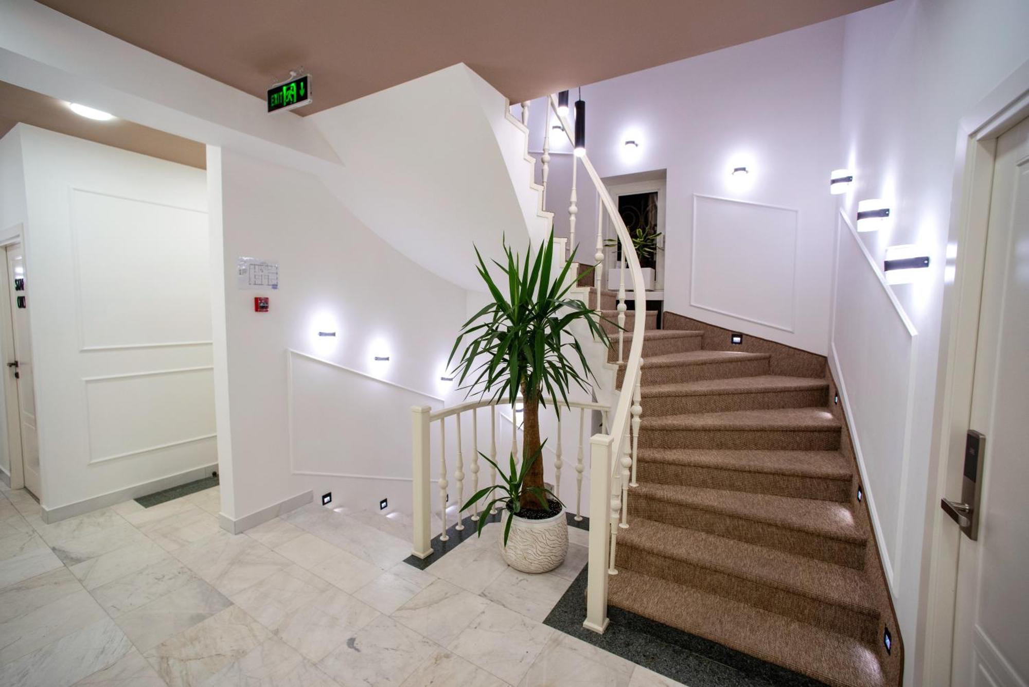 The House Hotel Erévan Extérieur photo